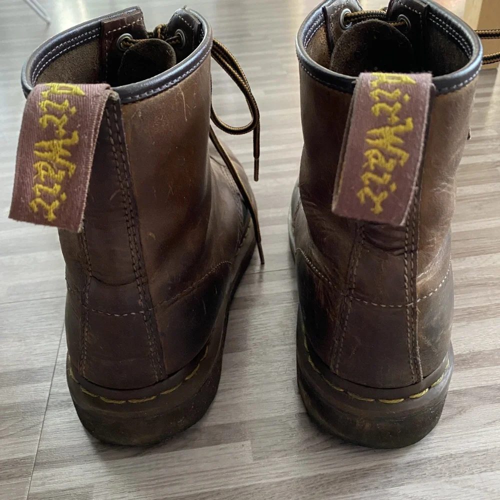 DOC MARTENS CRAZY HORSE 1460 LEATHER BROWN BOOTS 41 UNISEX-SEE DESCRIPTION - Picture 3 of 5